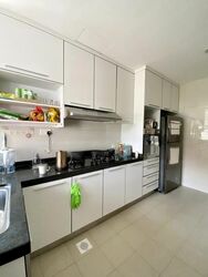 Sutton Place (D10), Condominium #480562371
